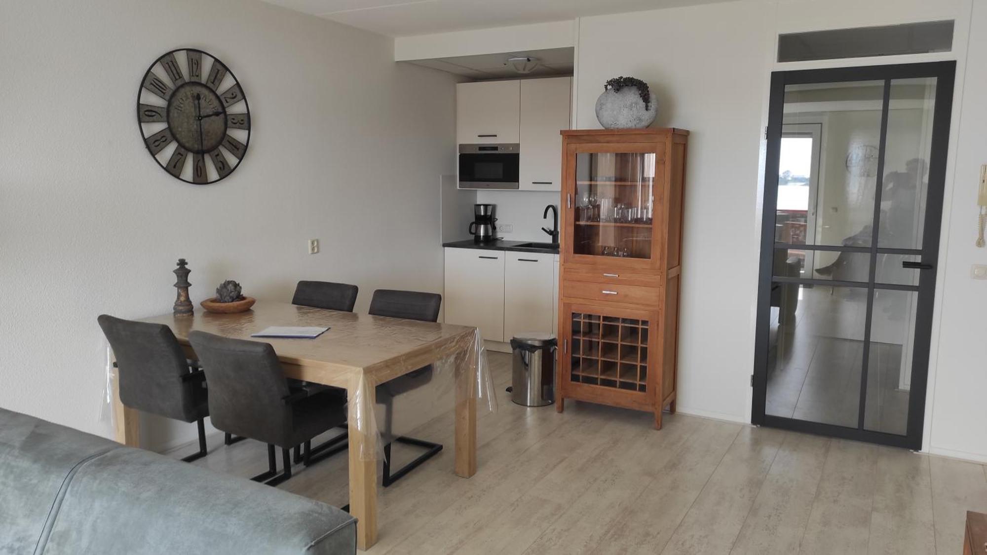Appartement Ijsselmeer Makkum Strand Exterior foto